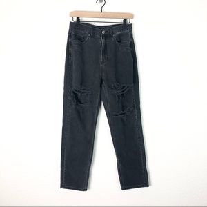 American Eagle Mom Jean Distress Black Wash